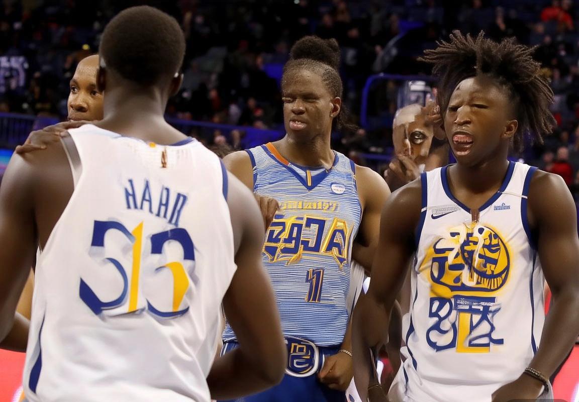 科尔回应追梦争执事件：勇士团队凝聚力在坦诚交流中增强